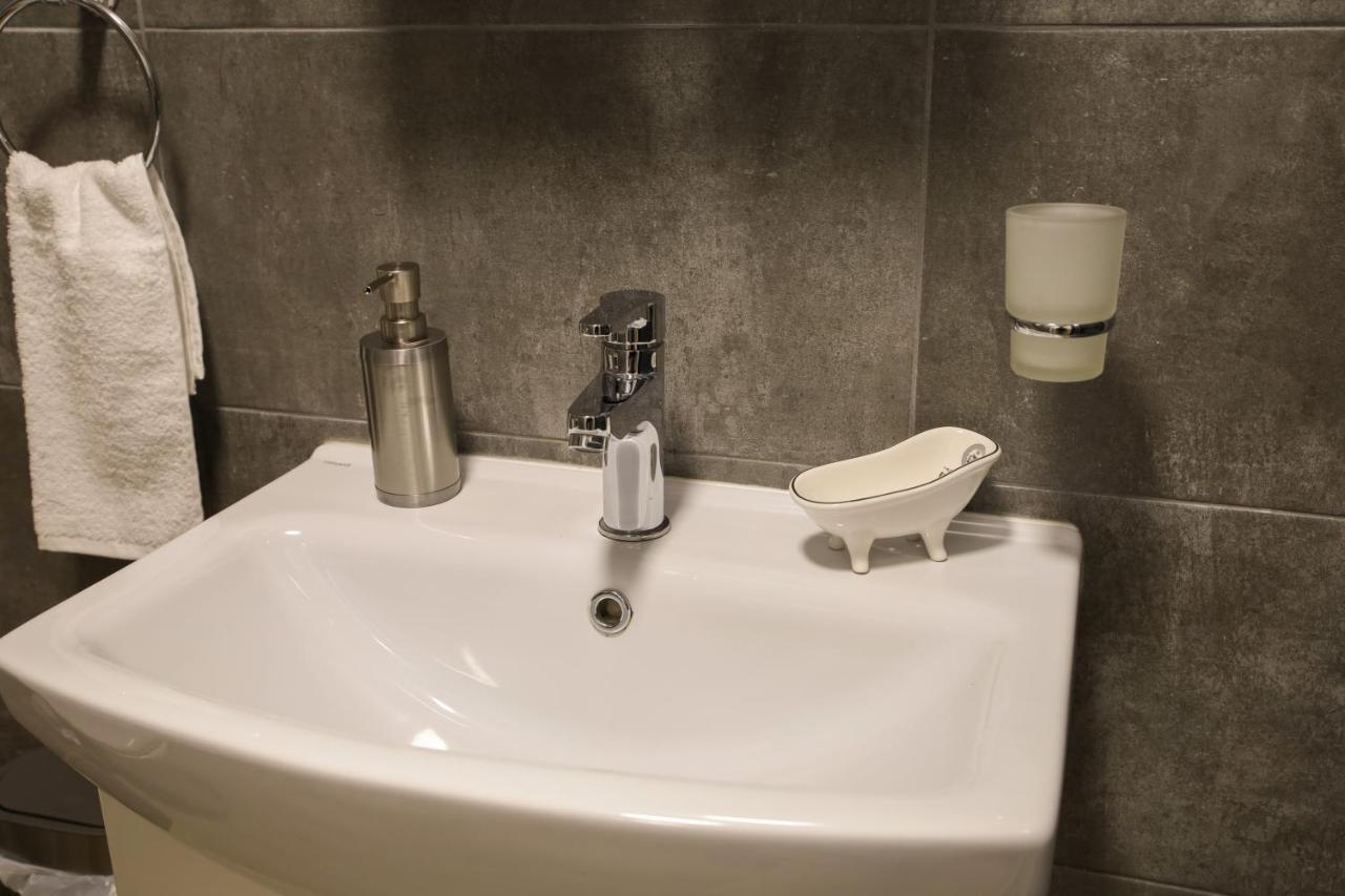 Mall Of Sofia - Urbanlux Retreat, Free Parking Ngoại thất bức ảnh